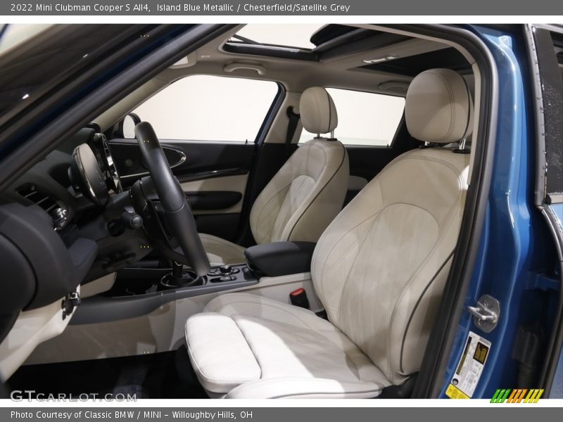  2022 Clubman Cooper S All4 Chesterfield/Satellite Grey Interior