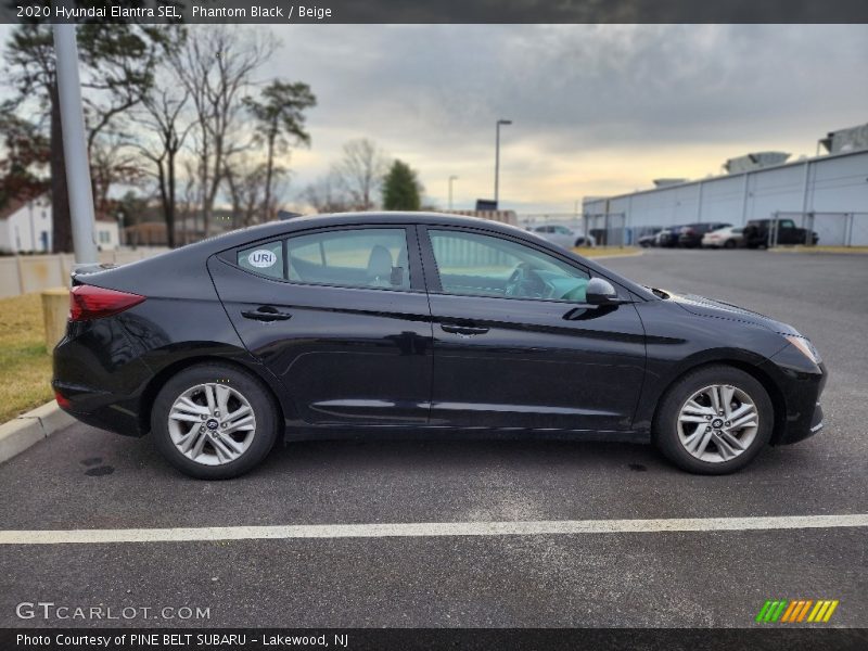 Phantom Black / Beige 2020 Hyundai Elantra SEL