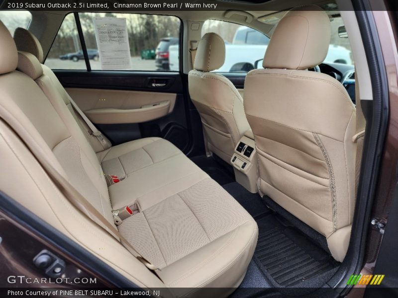 Cinnamon Brown Pearl / Warm Ivory 2019 Subaru Outback 2.5i Limited