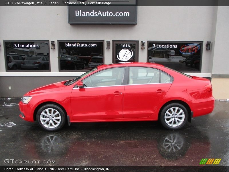 Tornado Red / Cornsilk Beige 2013 Volkswagen Jetta SE Sedan