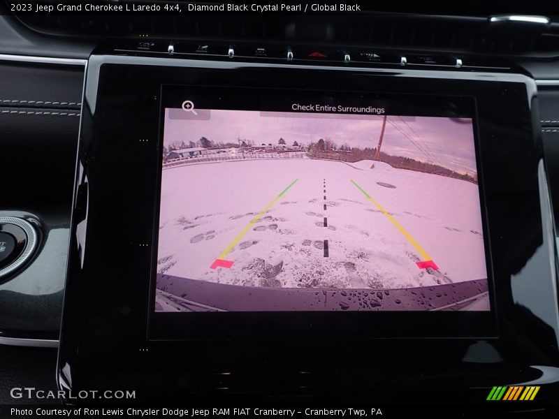 Diamond Black Crystal Pearl / Global Black 2023 Jeep Grand Cherokee L Laredo 4x4