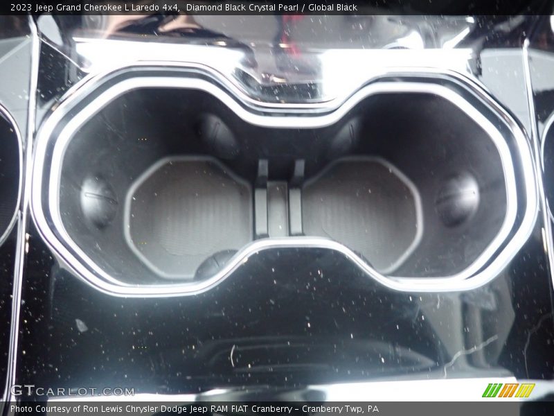 Diamond Black Crystal Pearl / Global Black 2023 Jeep Grand Cherokee L Laredo 4x4