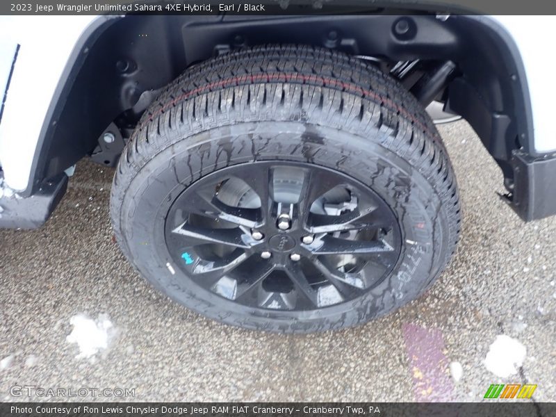 Earl / Black 2023 Jeep Wrangler Unlimited Sahara 4XE Hybrid