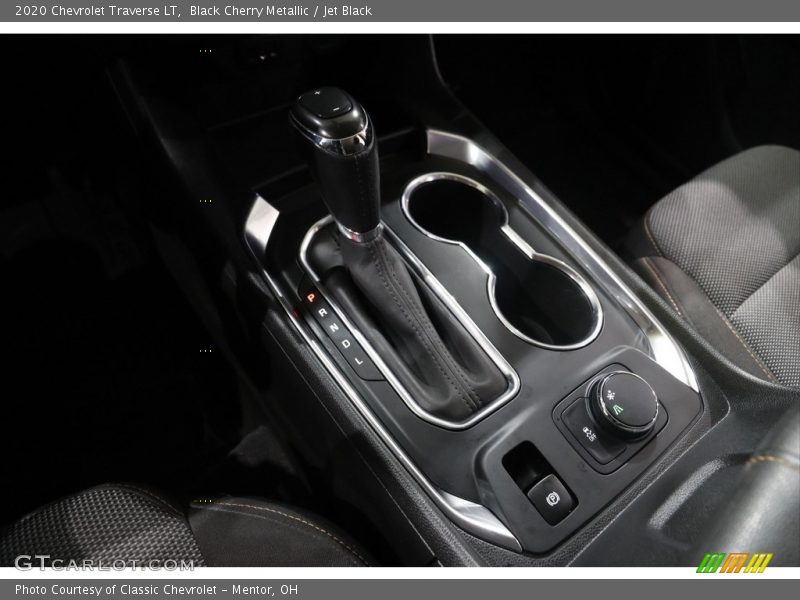 Black Cherry Metallic / Jet Black 2020 Chevrolet Traverse LT