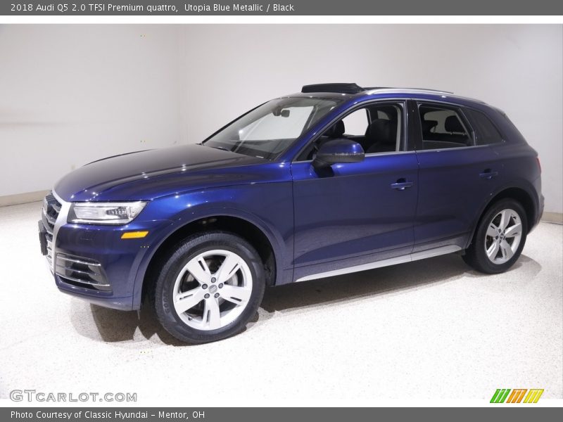 Utopia Blue Metallic / Black 2018 Audi Q5 2.0 TFSI Premium quattro