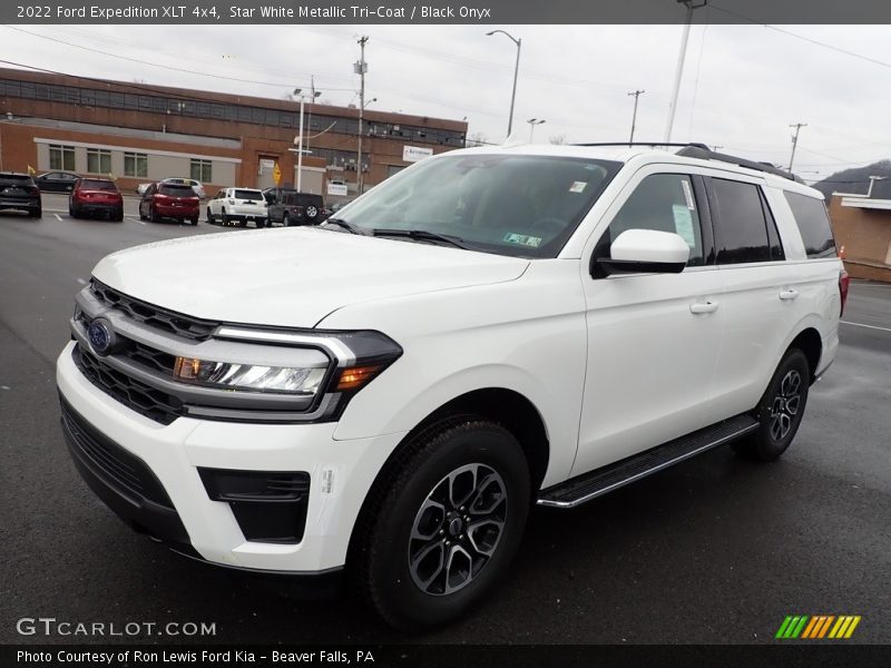 Star White Metallic Tri-Coat / Black Onyx 2022 Ford Expedition XLT 4x4