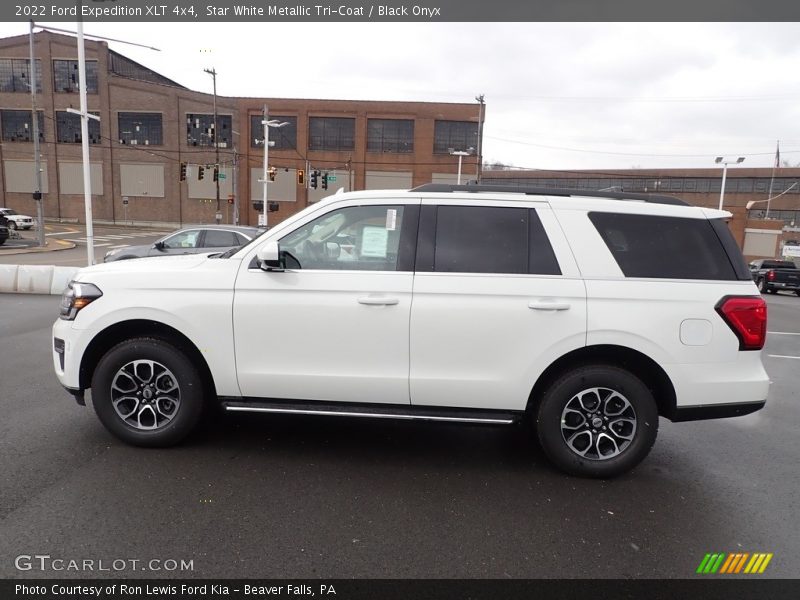 Star White Metallic Tri-Coat / Black Onyx 2022 Ford Expedition XLT 4x4