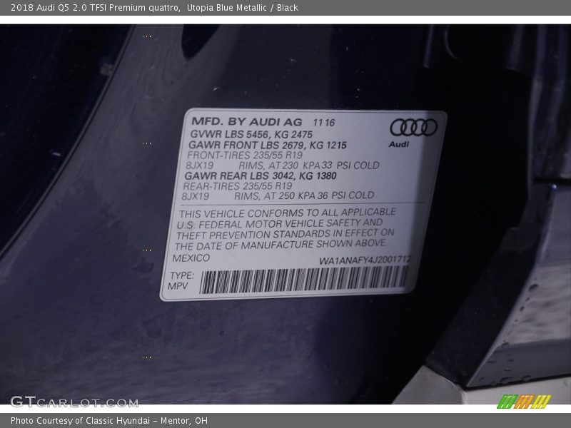 Utopia Blue Metallic / Black 2018 Audi Q5 2.0 TFSI Premium quattro