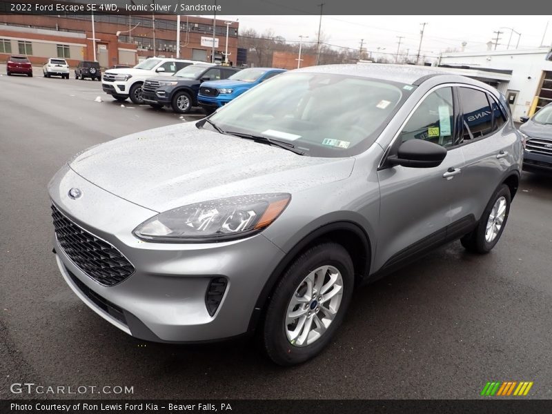 Iconic Silver / Sandstone 2022 Ford Escape SE 4WD