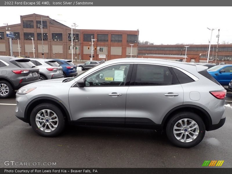 Iconic Silver / Sandstone 2022 Ford Escape SE 4WD