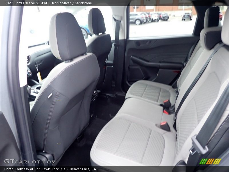 Iconic Silver / Sandstone 2022 Ford Escape SE 4WD