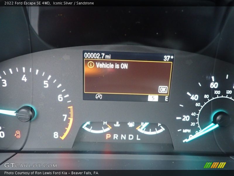 Iconic Silver / Sandstone 2022 Ford Escape SE 4WD