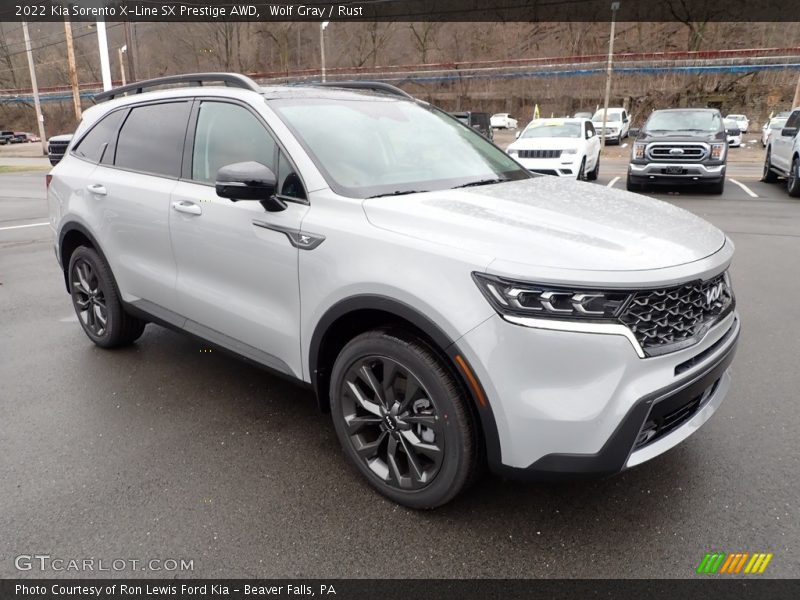 Front 3/4 View of 2022 Sorento X-Line SX Prestige AWD