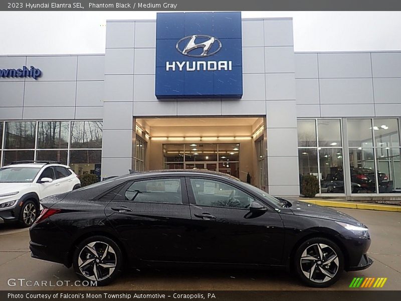 Phantom Black / Medium Gray 2023 Hyundai Elantra SEL