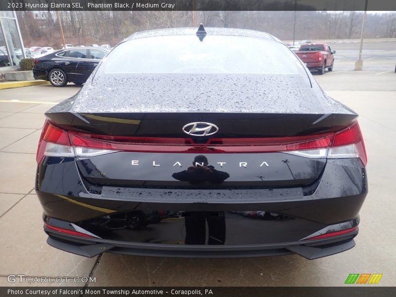 Phantom Black / Medium Gray 2023 Hyundai Elantra SEL