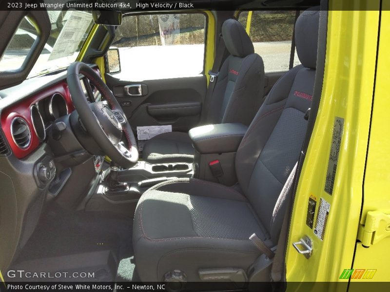 Front Seat of 2023 Wrangler Unlimited Rubicon 4x4