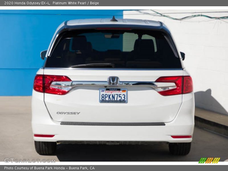 Platinum White Pearl / Beige 2020 Honda Odyssey EX-L