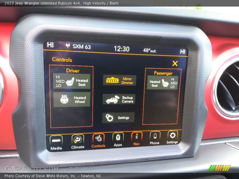 Controls of 2023 Wrangler Unlimited Rubicon 4x4