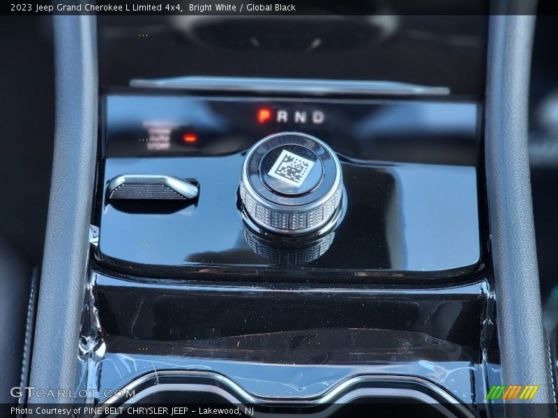  2023 Grand Cherokee L Limited 4x4 8 Speed Automatic Shifter