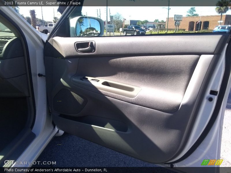 Super White / Taupe 2003 Toyota Camry LE