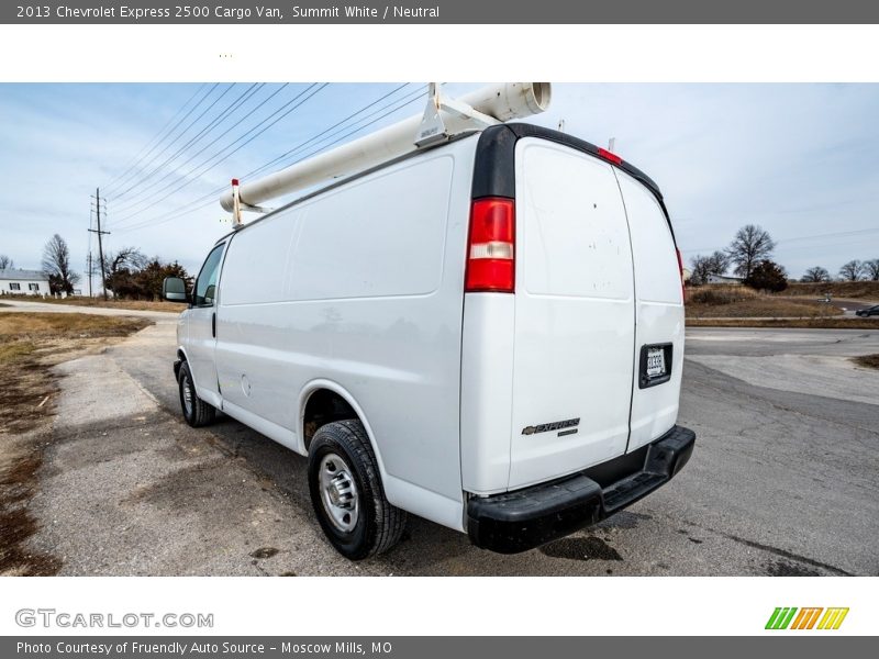 Summit White / Neutral 2013 Chevrolet Express 2500 Cargo Van