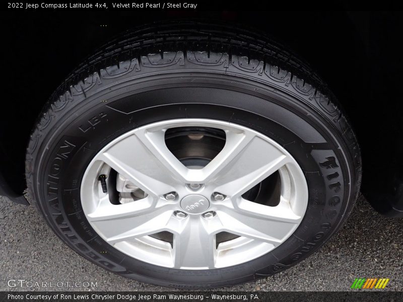 Velvet Red Pearl / Steel Gray 2022 Jeep Compass Latitude 4x4