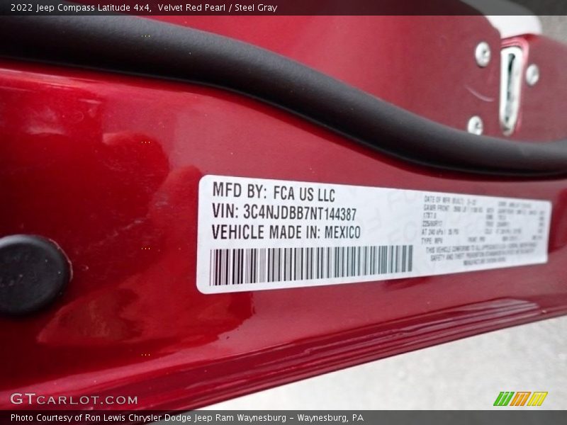 Velvet Red Pearl / Steel Gray 2022 Jeep Compass Latitude 4x4