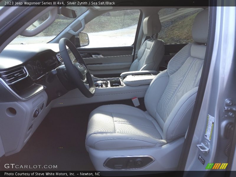 Front Seat of 2023 Wagoneer Series III 4x4