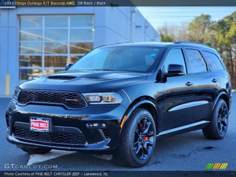 Front 3/4 View of 2023 Durango R/T Blacktop AWD