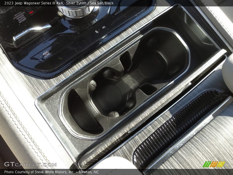 Silver Zynith / Sea Salt/Black 2023 Jeep Wagoneer Series III 4x4