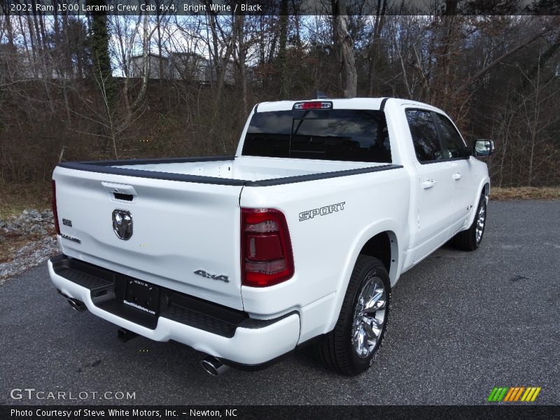 Bright White / Black 2022 Ram 1500 Laramie Crew Cab 4x4