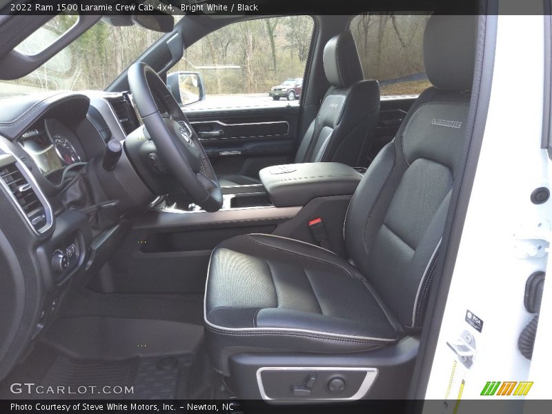 Bright White / Black 2022 Ram 1500 Laramie Crew Cab 4x4