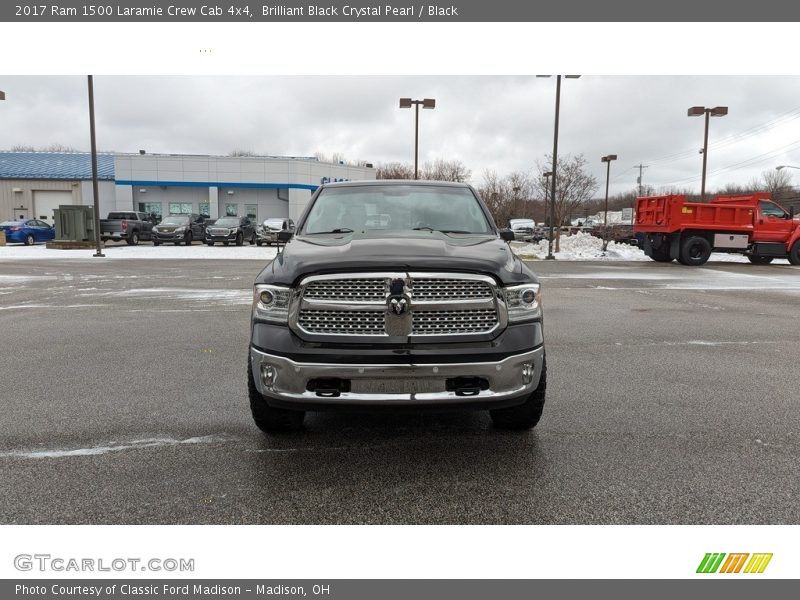 Brilliant Black Crystal Pearl / Black 2017 Ram 1500 Laramie Crew Cab 4x4