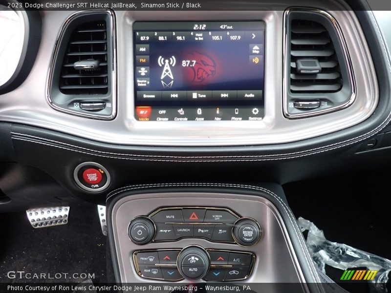 Controls of 2023 Challenger SRT Hellcat JailBreak