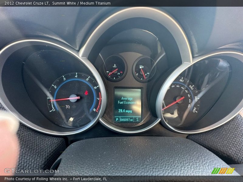 Summit White / Medium Titanium 2012 Chevrolet Cruze LT