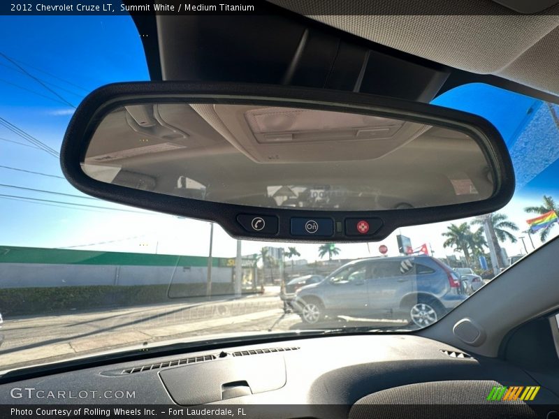Summit White / Medium Titanium 2012 Chevrolet Cruze LT