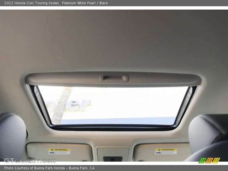 Platinum White Pearl / Black 2022 Honda Civic Touring Sedan