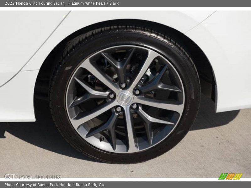 Platinum White Pearl / Black 2022 Honda Civic Touring Sedan
