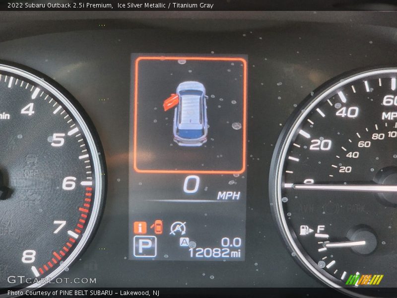 Ice Silver Metallic / Titanium Gray 2022 Subaru Outback 2.5i Premium