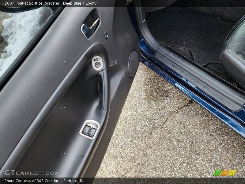 Deep Blue / Ebony 2007 Pontiac Solstice Roadster