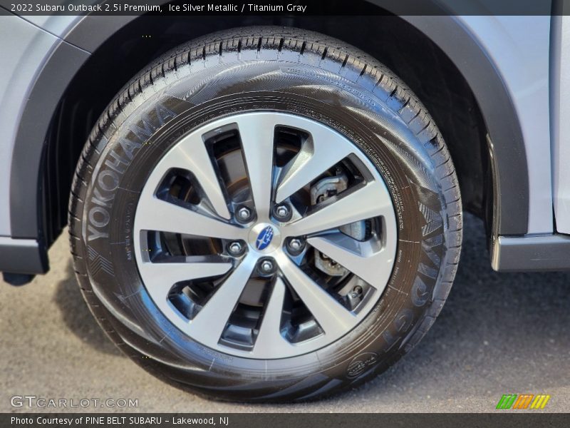 Ice Silver Metallic / Titanium Gray 2022 Subaru Outback 2.5i Premium