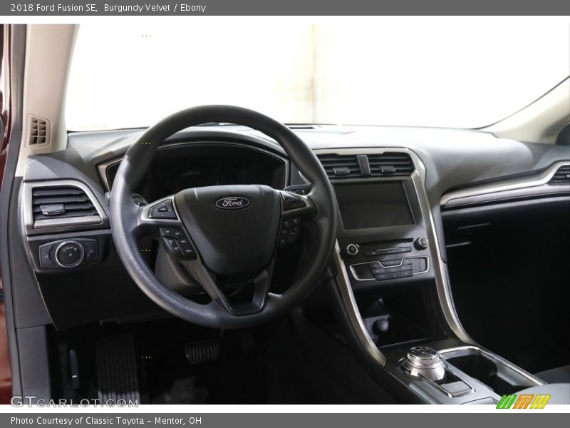 Burgundy Velvet / Ebony 2018 Ford Fusion SE