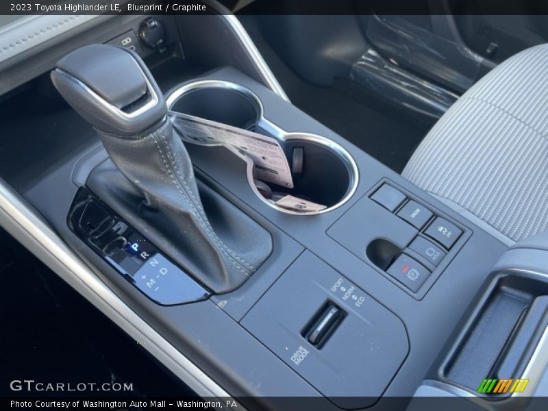  2023 Highlander LE 8 Speed Automatic Shifter