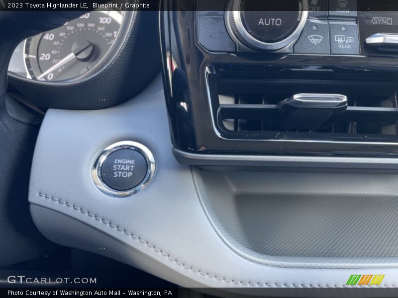Blueprint / Graphite 2023 Toyota Highlander LE