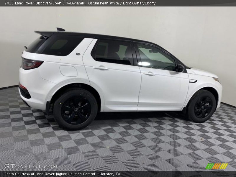 Ostuni Pearl White / Light Oyster/Ebony 2023 Land Rover Discovery Sport S R-Dynamic