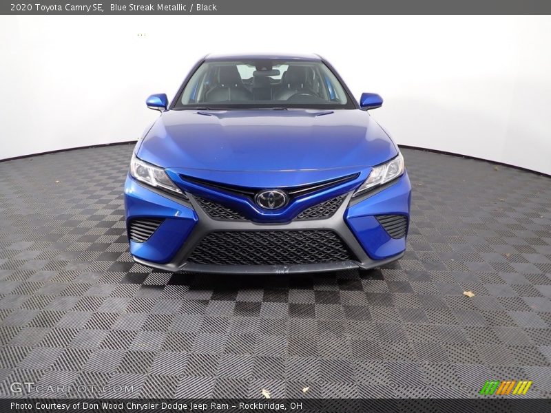 Blue Streak Metallic / Black 2020 Toyota Camry SE