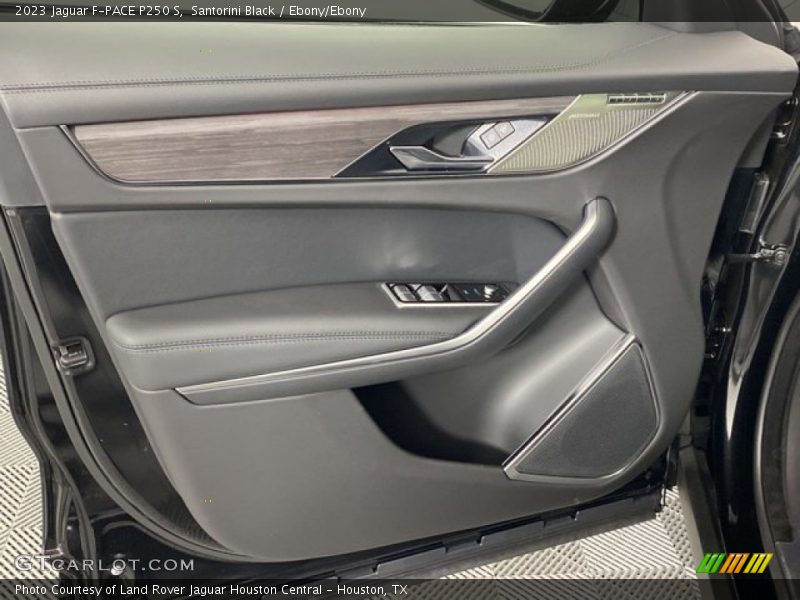 Santorini Black / Ebony/Ebony 2023 Jaguar F-PACE P250 S