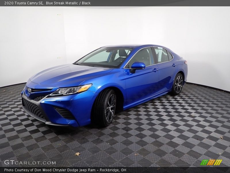 Blue Streak Metallic / Black 2020 Toyota Camry SE