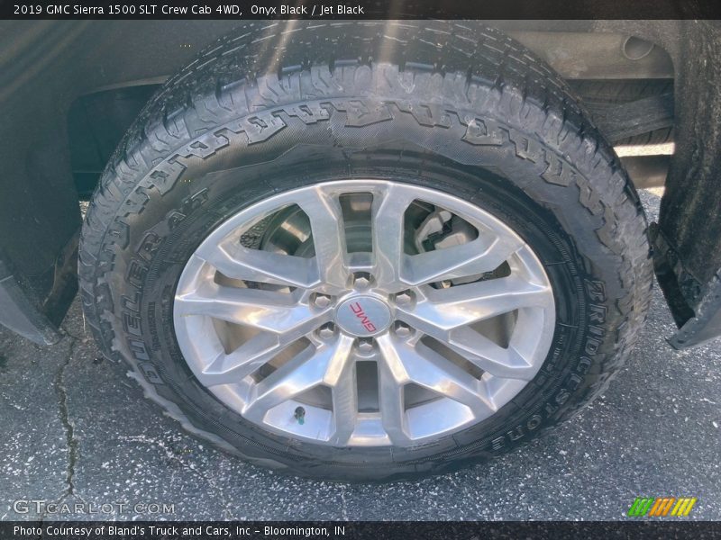 Onyx Black / Jet Black 2019 GMC Sierra 1500 SLT Crew Cab 4WD