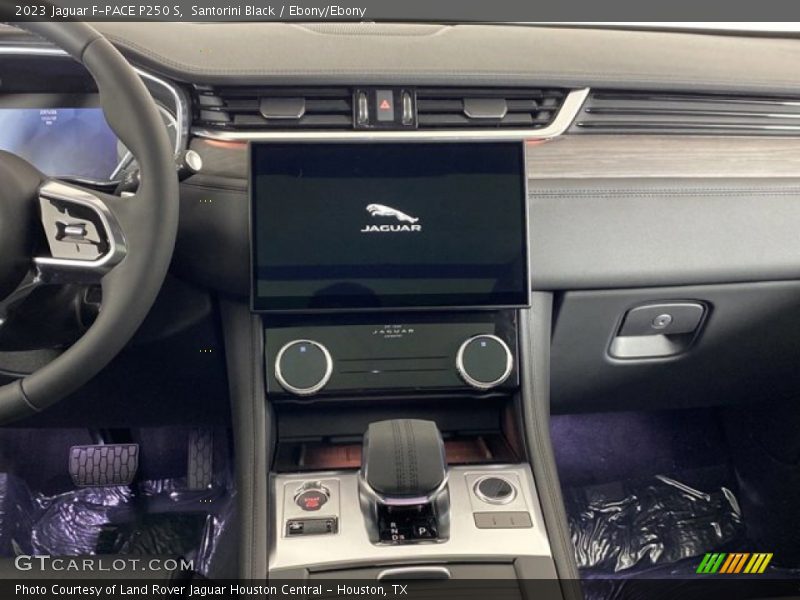 Santorini Black / Ebony/Ebony 2023 Jaguar F-PACE P250 S